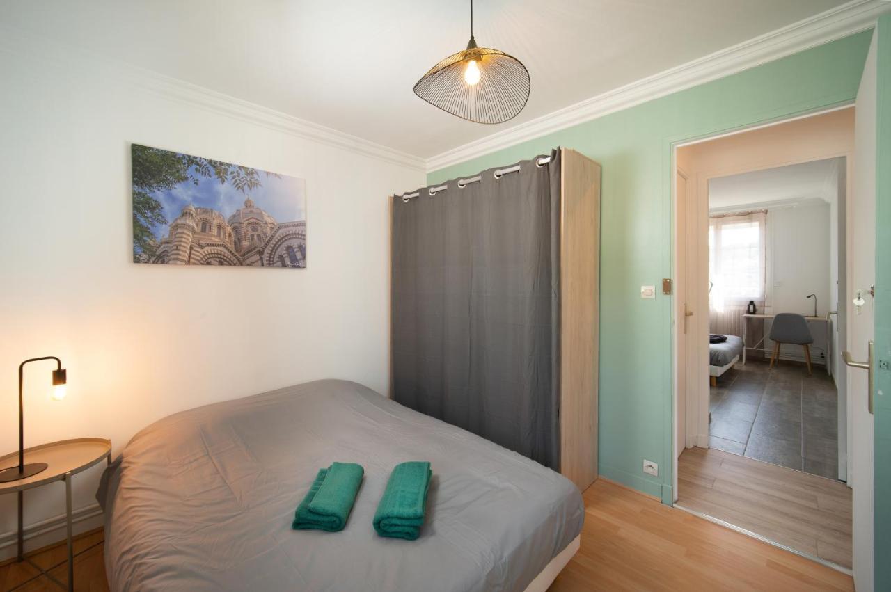 Appartement 3 Chambres Tout Equipe 6-8 Personnes Marseilles Exterior foto